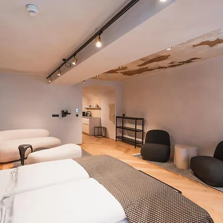 H5 Grauer Baer & Apartahotel