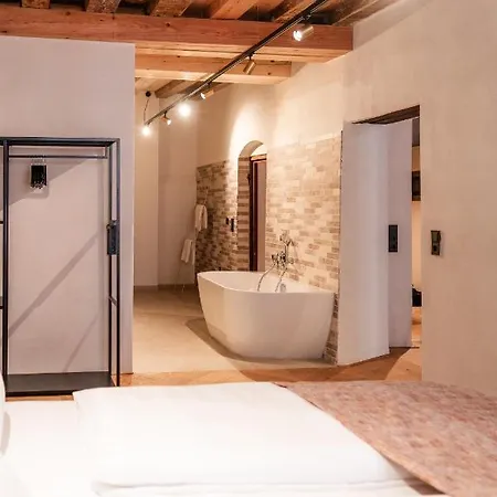 H5 Grauer Baer & 4* Innsbruck