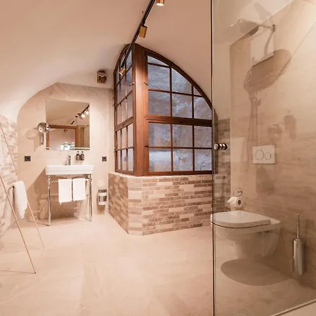 Aparthotel H5 Grauer Baer & Innsbruck