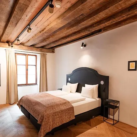 H5 Grauer Baer & 公寓式酒店