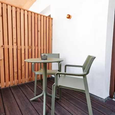 H5 Grauer Baer & 公寓式酒店