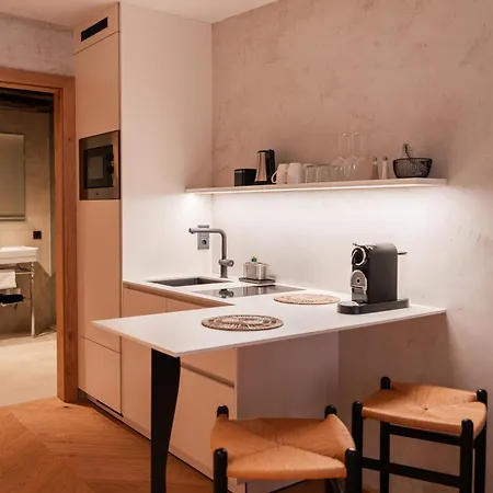 H5 Grauer Baer & Aparthotel 4*