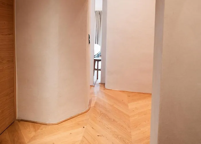 H5 Grauer Baer & Апарт-готель 4*