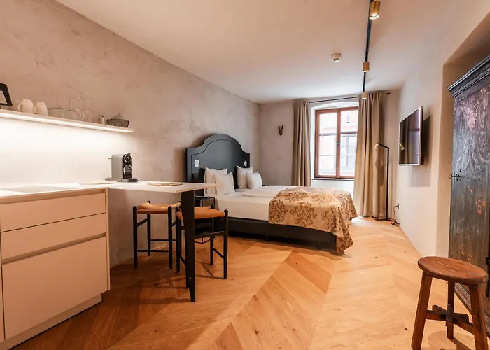 Ξενοδοχείο με διαμερίσματα H5 Grauer Baer & Ίνσμπρουκ