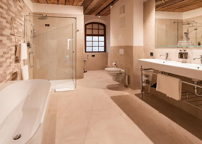 H5 Grauer Baer & Aparthotel