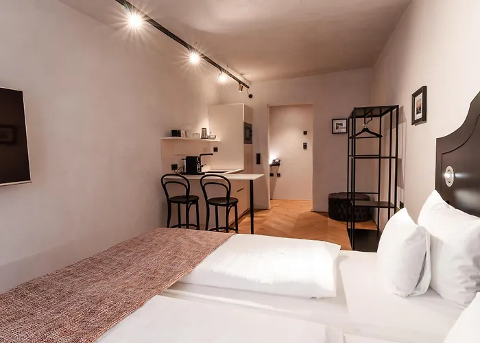 Aparthotel H5 Grauer Baer & 4*