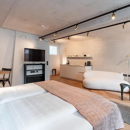 מלון דירות H5 Grauer Baer & אינסברוק