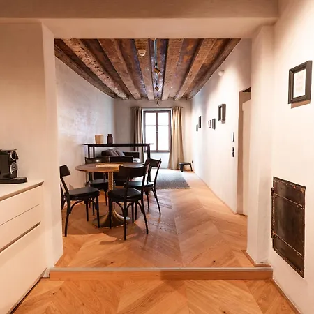 H5 Grauer Baer & Апарт-отель 4*